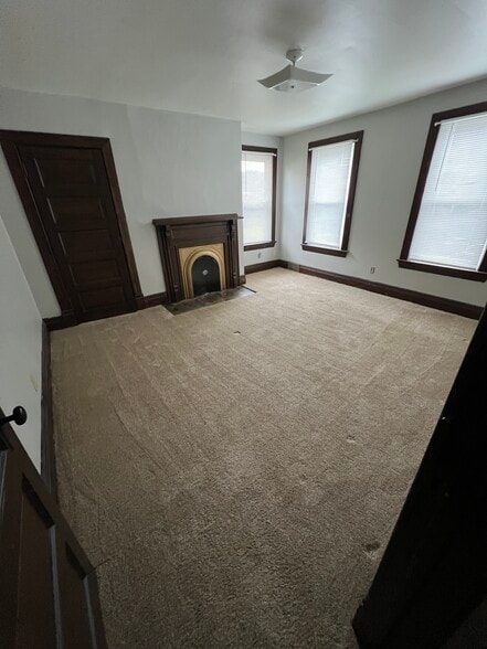 Building Photo - 271 Dravo Ave