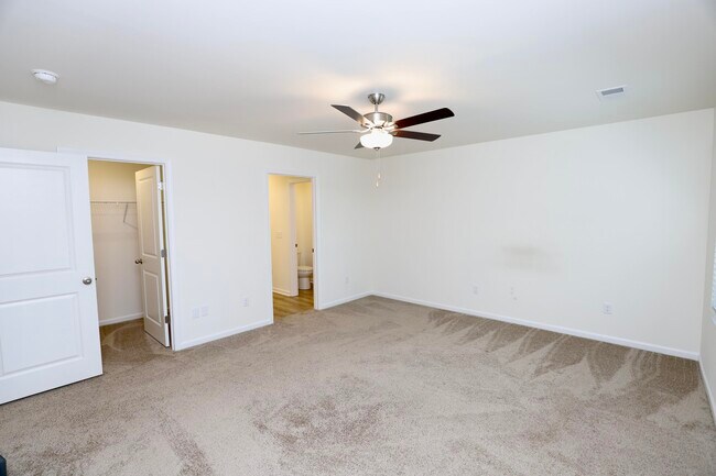 Building Photo - 1718 Canopy Dr