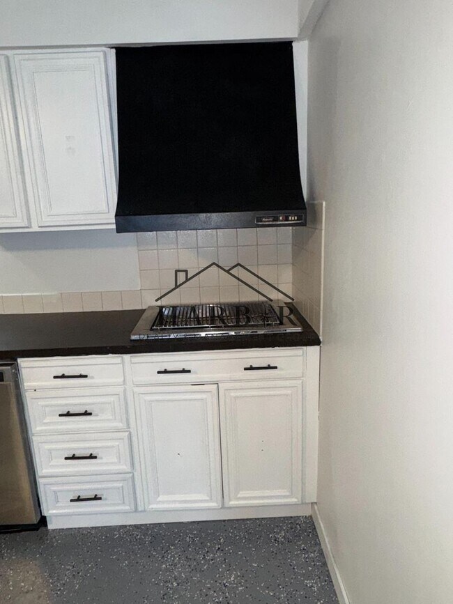 Building Photo - 823-6 Doran Drive Boone, IA Renovated - SP...