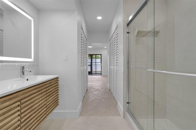 Building Photo - 6433 Windmill Gate Rd