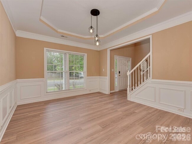 Building Photo - 5607 Fulton Ridge Dr