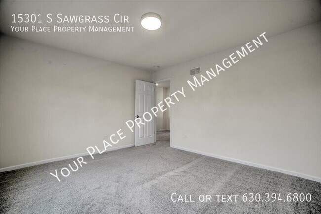 Building Photo - 15301 S Sawgrass Cir