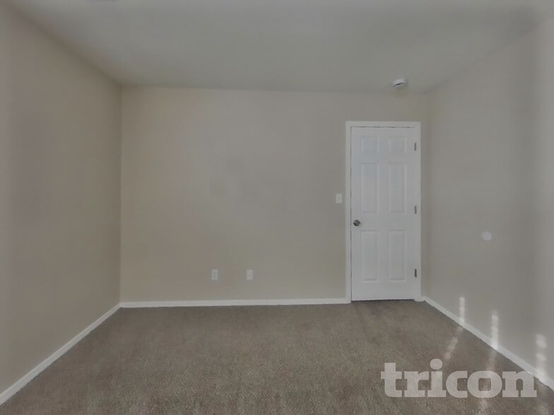 Building Photo - 7600 Snowy Egret Ct NW