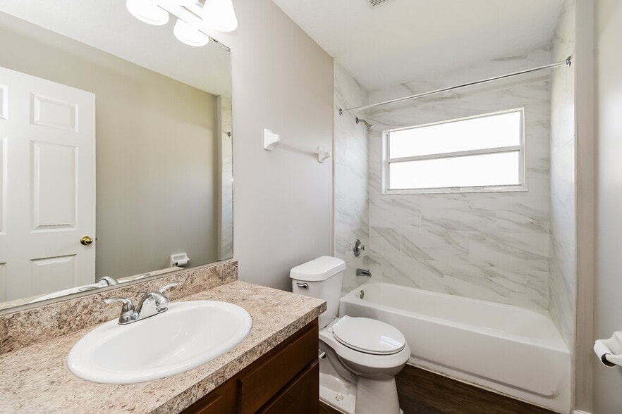 Building Photo - 4126 Weathered Pine Ct