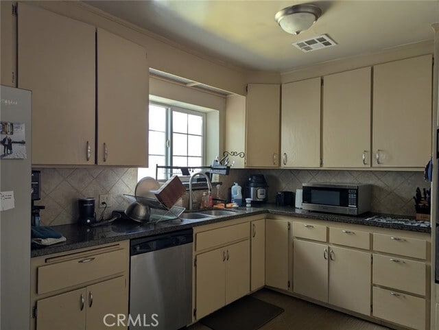 Building Photo - 707 N California St