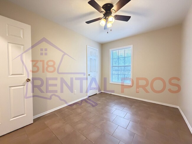 Building Photo - 3 Bed, 2 Bath Home in Ruston!