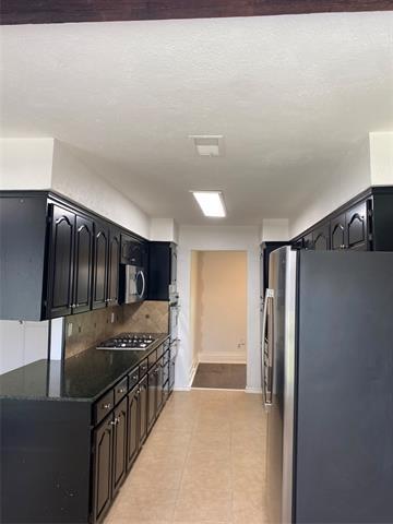 Building Photo - 3719 Crestpark Dr