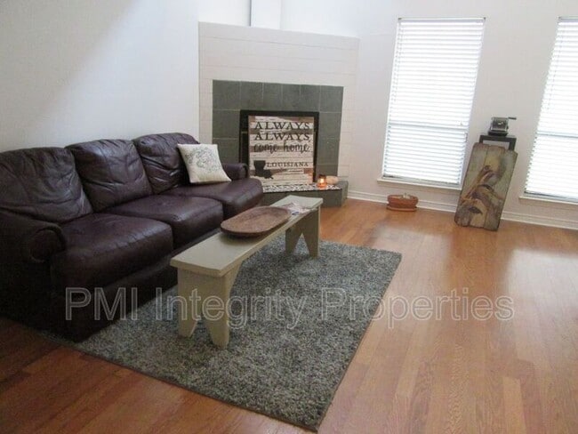 Building Photo - 8441 E Cypress Point Ct