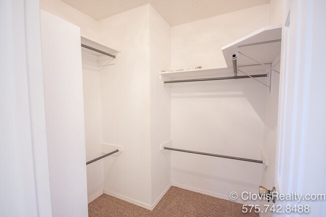 Building Photo - 1543 Bosc Ct