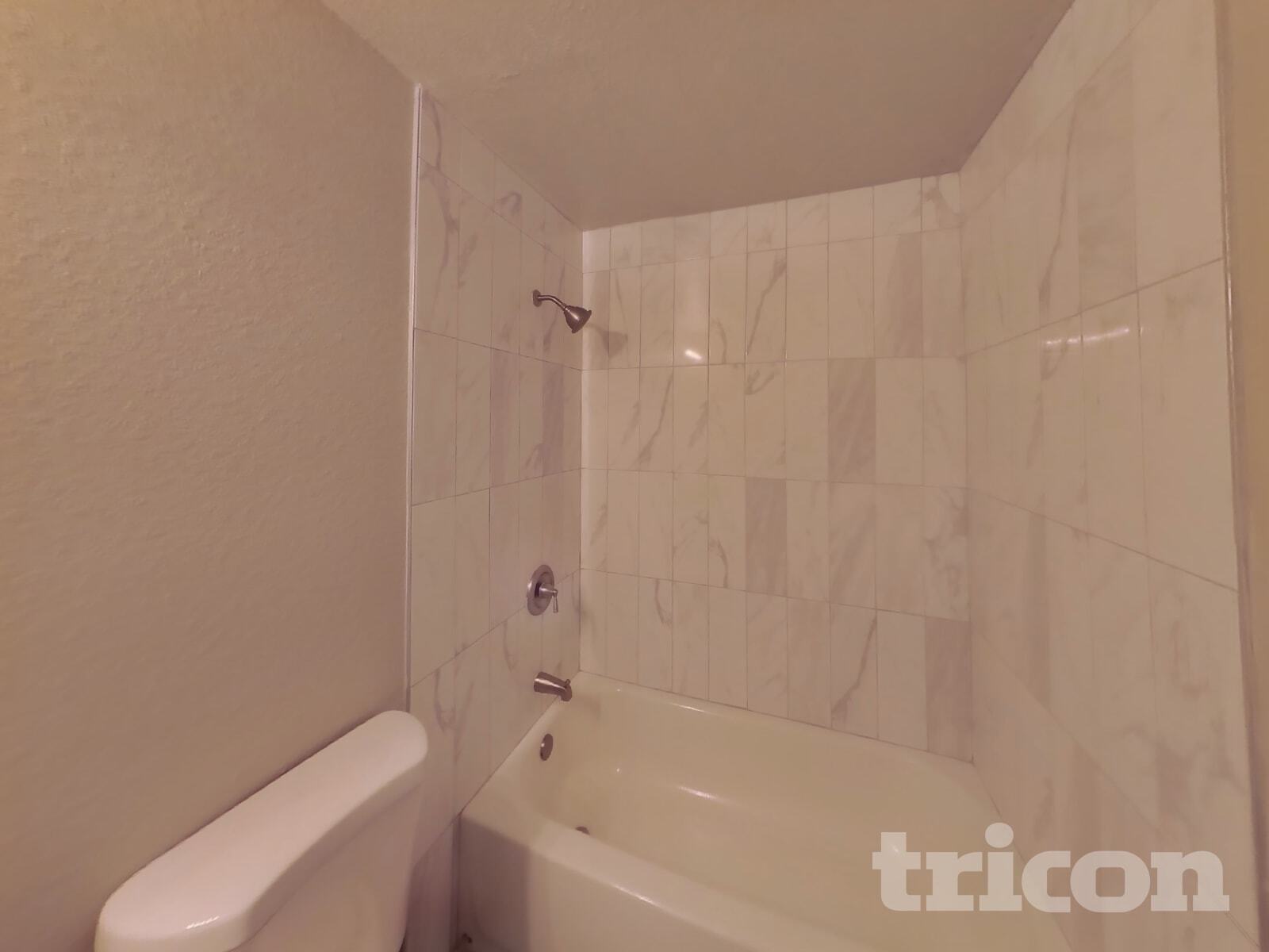 Building Photo - 33641 26th Ct SW