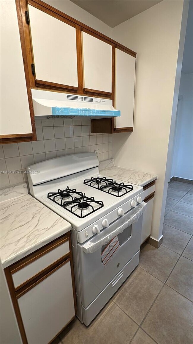 Building Photo - 15320 SW 106th Terrace