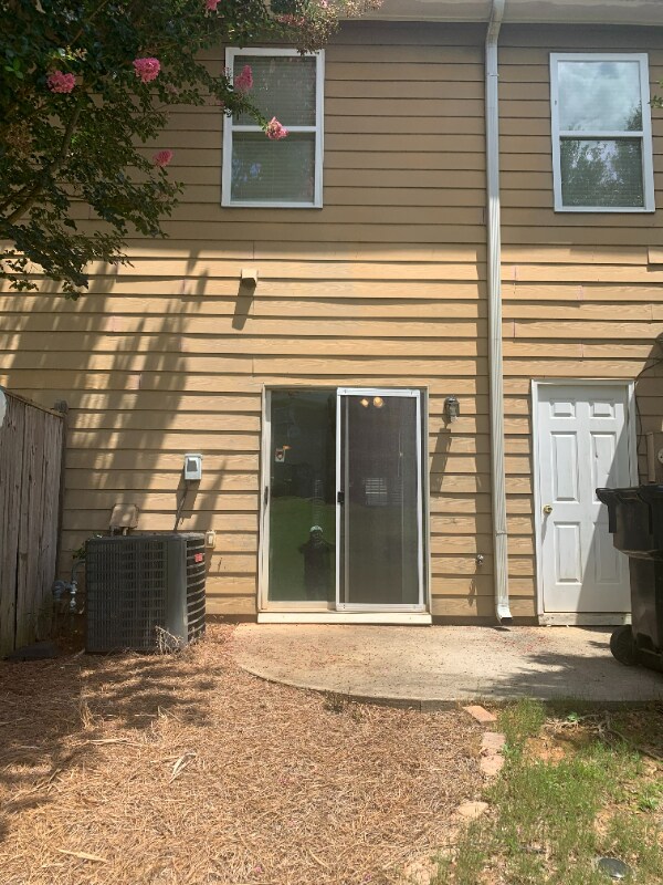Building Photo - 585 McWilliams Rd SE