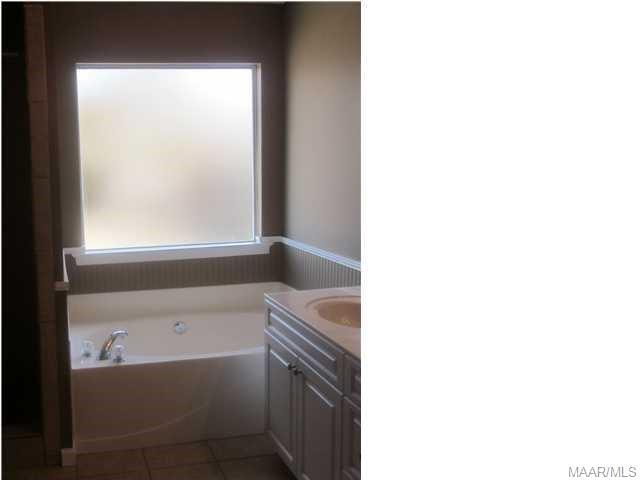 Building Photo - 9437 Colleton Way
