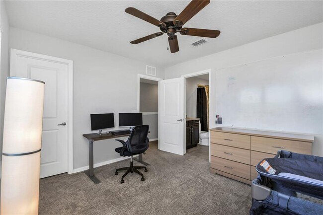 Building Photo - 5075 Caspian St