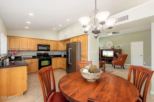 Building Photo - 4BR Home in 85254!