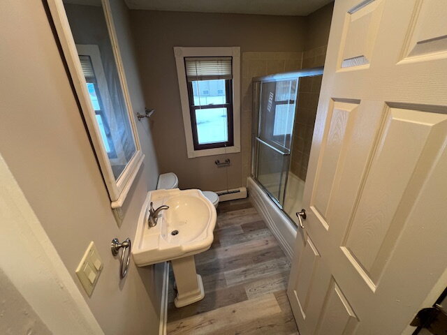 Building Photo - Available Feb 1 | Updated 2+ Bedroom Home w/ Loft & Garage – Brooklyn Park