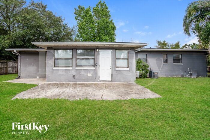 Building Photo - 648 Dorado Ave