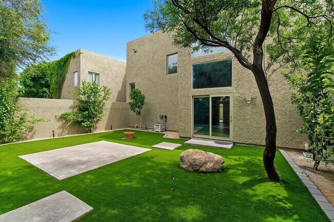 Building Photo - 7209 E McDonald Dr