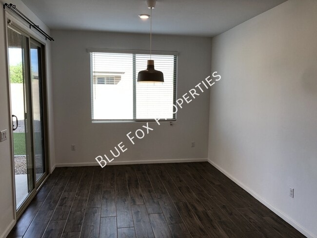 Building Photo - 7349 S Via Casa Bonita