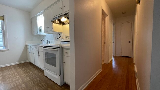Building Photo - 3531 N 84th St
