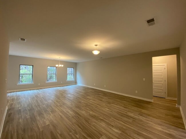 Building Photo - Home for Rent in Lincoln, AL!!!