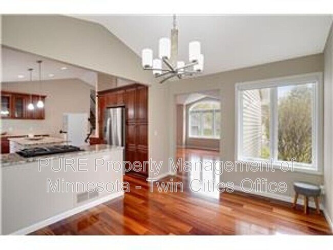 Building Photo - 9994 Dunberry Cir