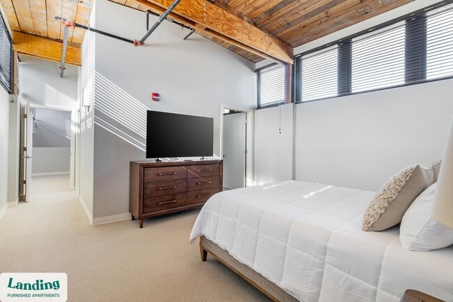 Building Photo - 275 Winchester Ave