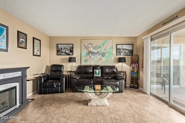 Building Photo - 19446 N Star Ridge Dr