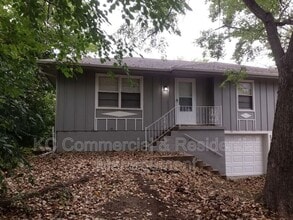 Building Photo - 218 SW 19th St