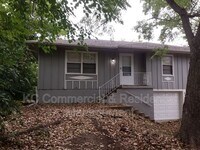 Building Photo - 218 SW 19th St