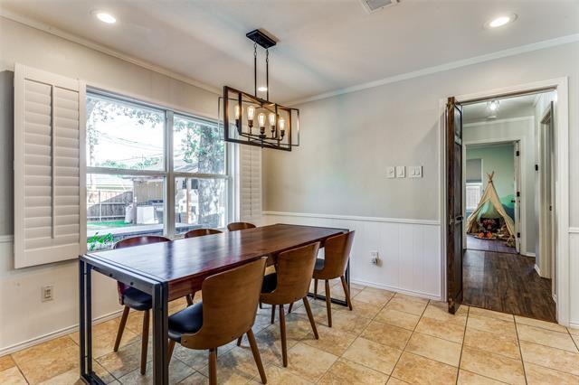 Building Photo - 116 Montreal Dr