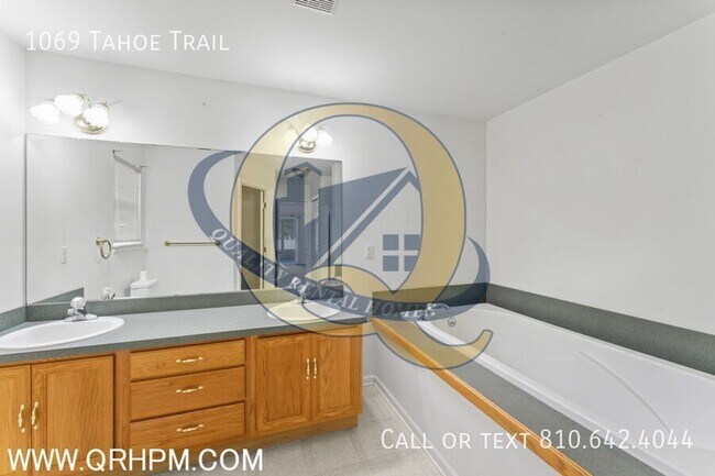 Building Photo - 1069 Tahoe Trail