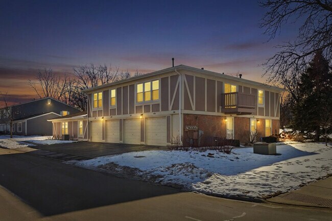 Building Photo - 205 Nantucket Harbor