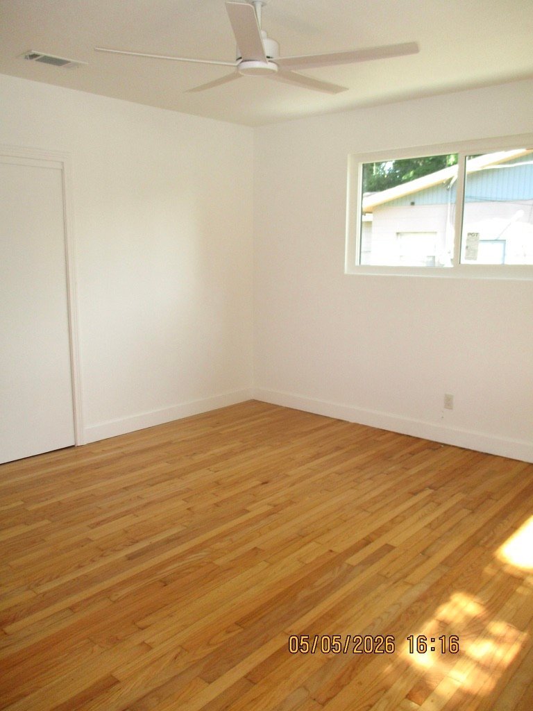 Building Photo - 921 Daytona Ave