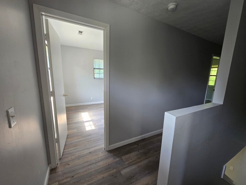 Building Photo - 511 Claiborne St