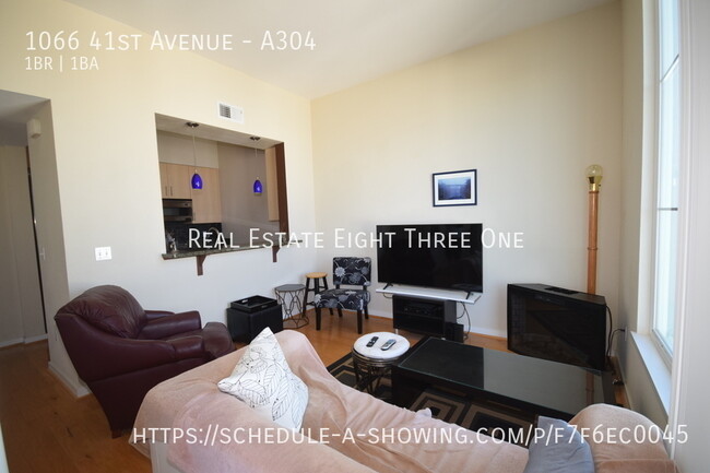 Building Photo - Capitola Beach Villas 1 bedroom with 1 car...