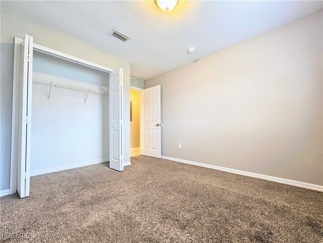 Building Photo - 721 Hightower Ave S