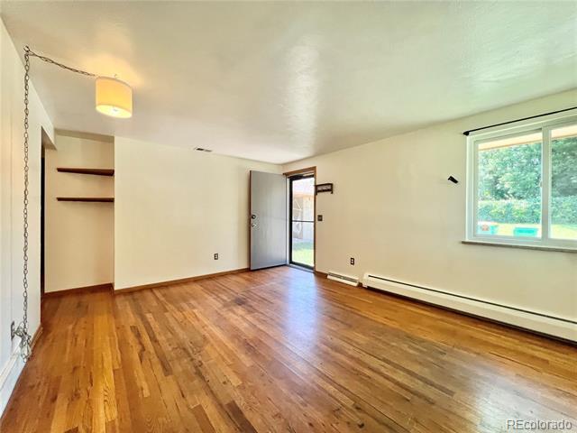 Building Photo - 3532 Ingalls St