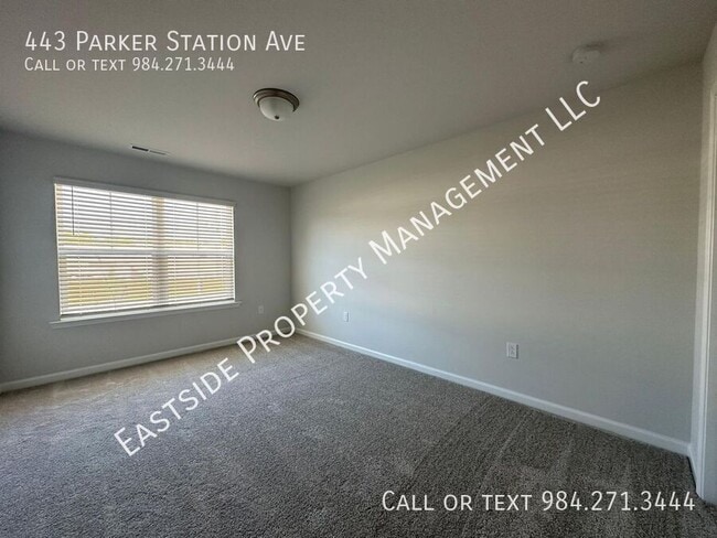 Building Photo - 443 Parker Sta Ave