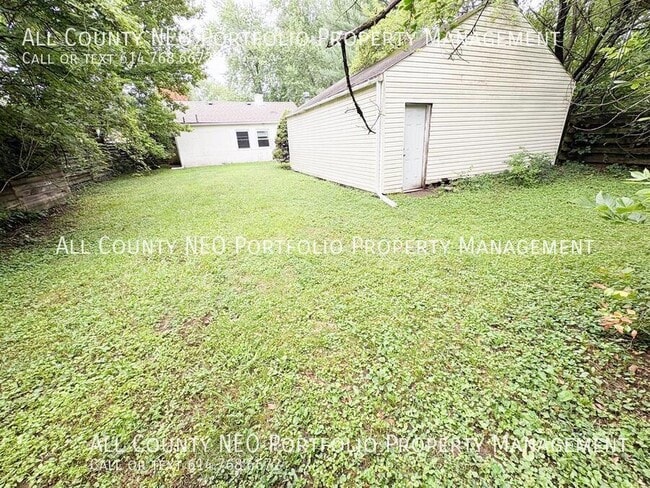 Building Photo - 417 S Hampton Rd