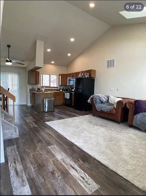 Building Photo - 8773 Bellcove Cir