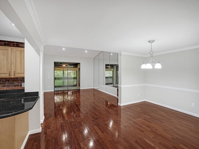 Building Photo - 9280 Sable Ridge Cir