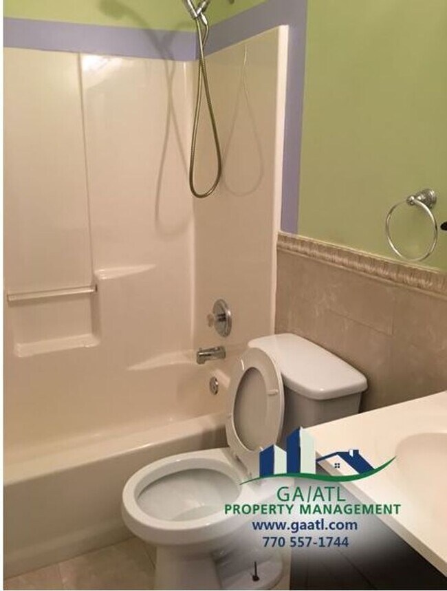 Building Photo - Nice 4-bedroom house in the DISCOVERY clus...