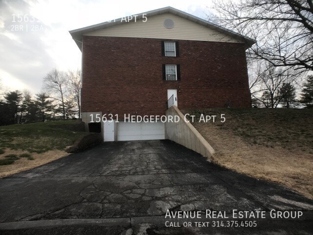 Building Photo - 15631 Hedgeford Ct