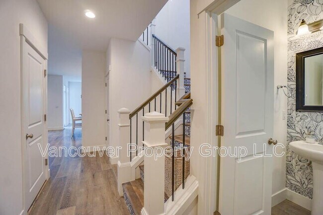 Building Photo - 8704 N 2nd Loop