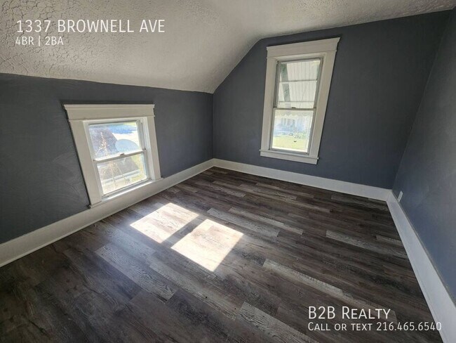 Building Photo - 1337 Brownell Ave