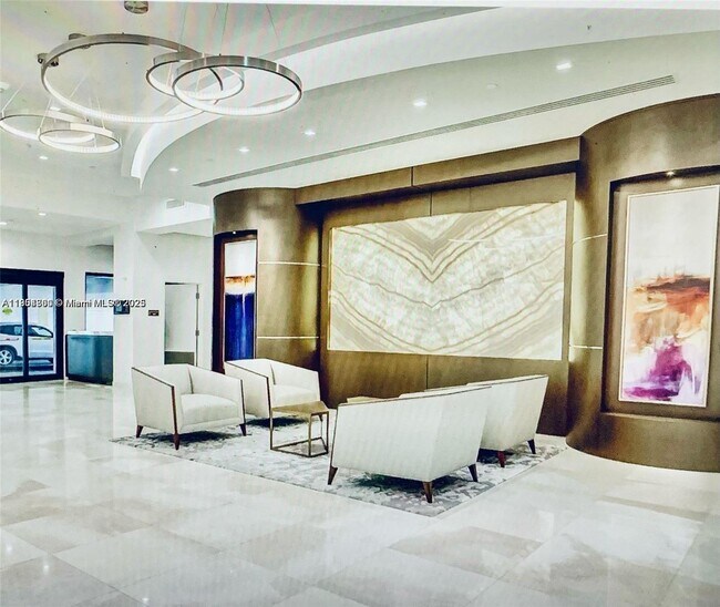 Building Photo - 20355 NE 34th Ct