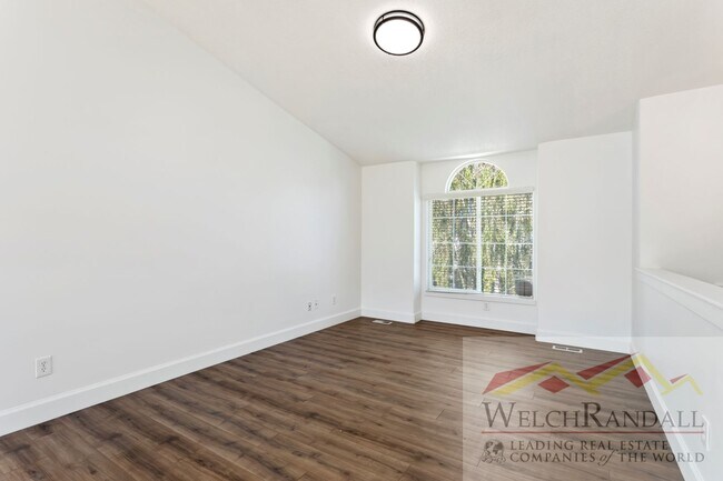 Building Photo - Beautiful Single-Family Home in Ogden
