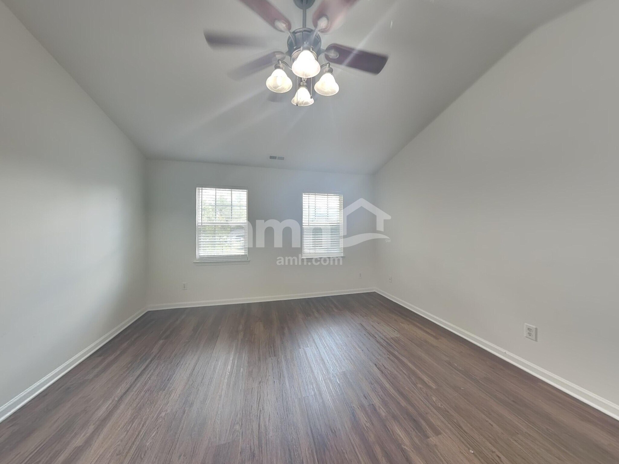 Building Photo - 1001 Finley Ct