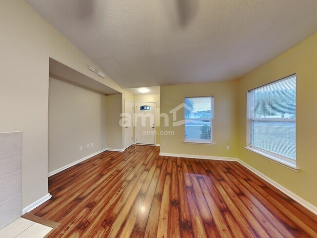 Building Photo - 76298 Long Pond Loop